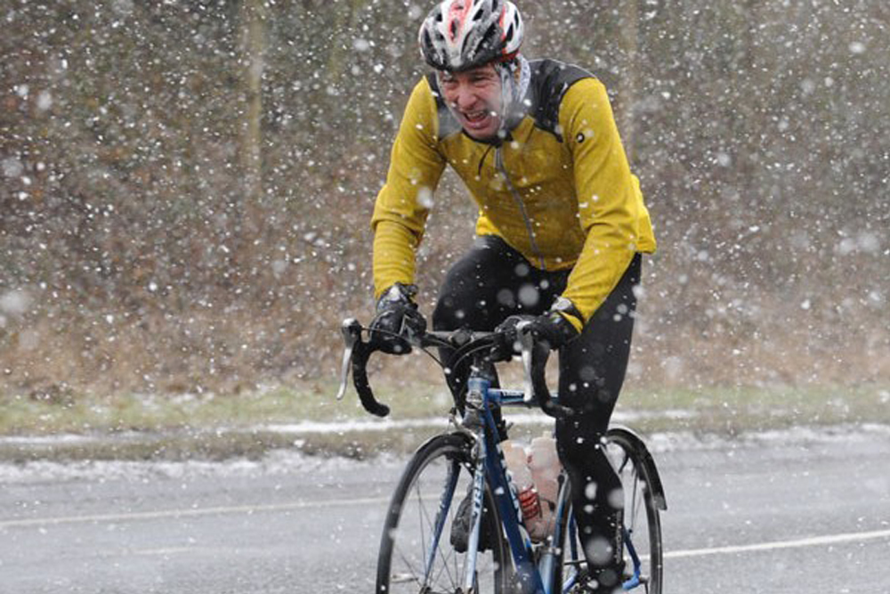 Cycling Gear for Extreme Weather Conditions in 2025